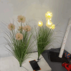 HYW-011100 Green Onion Lamp